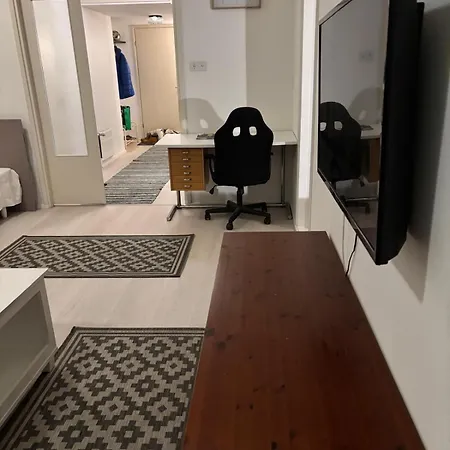 Lägenhet Renovated Handy Spacious 3 For Tourists, Workers And Students Raumo