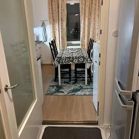 Renovated Handy Spacious 3 For Tourists, Workers And Students Rauma
